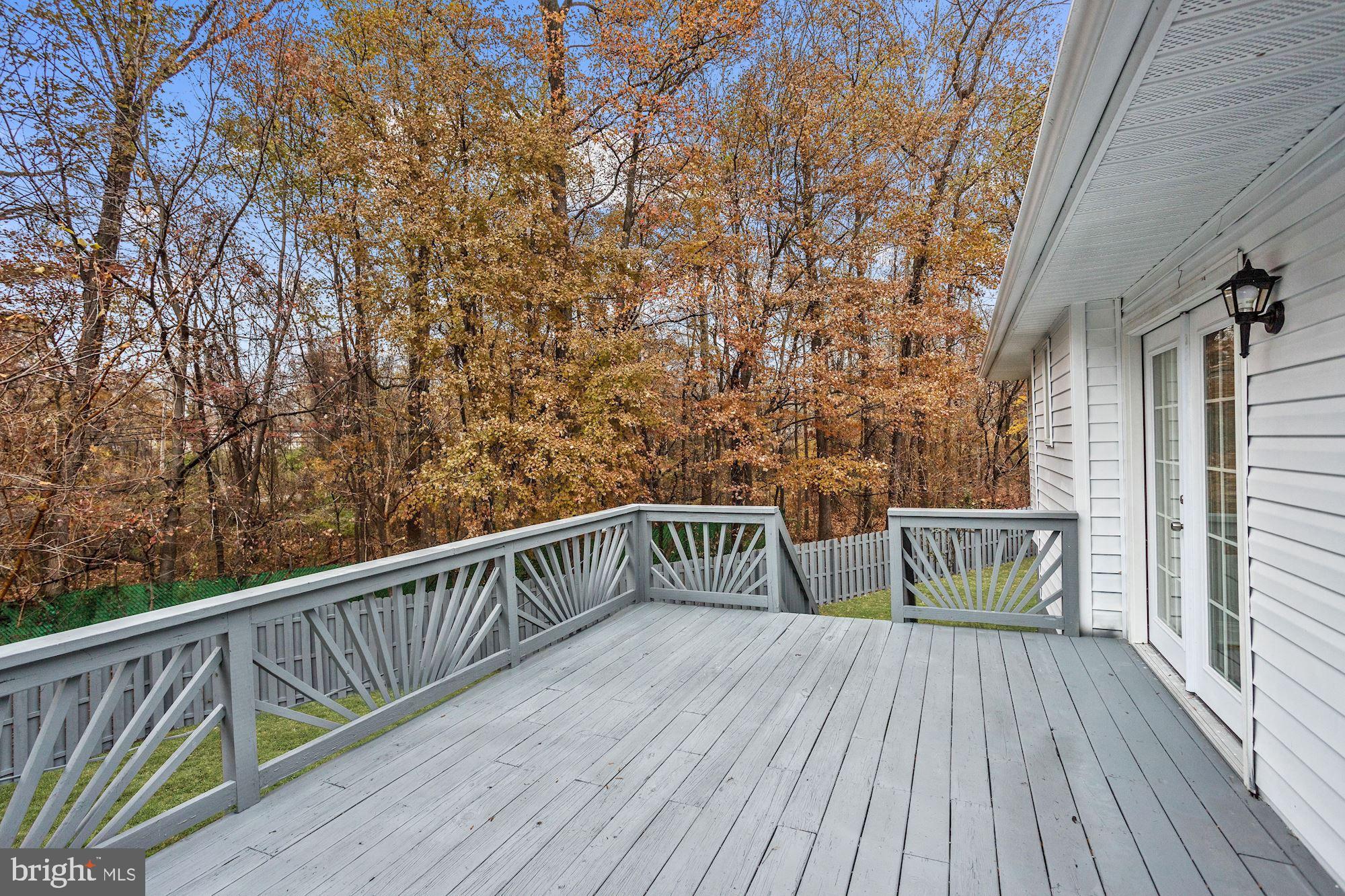 622 Orems Road Baltimore, MD 21221 - Photo 22 of 29 Deck | View