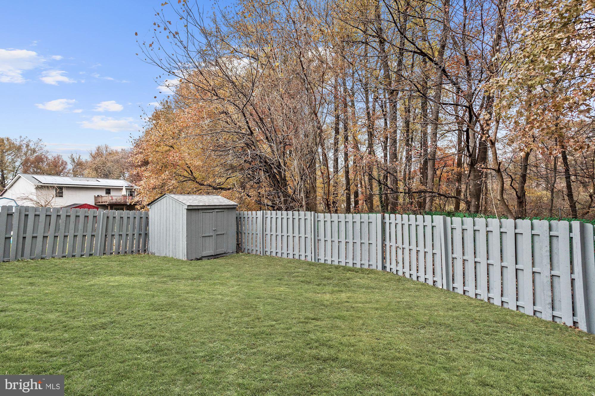 622 Orems Road Baltimore, MD 21221 - Photo 24 of 29 Secure Storage