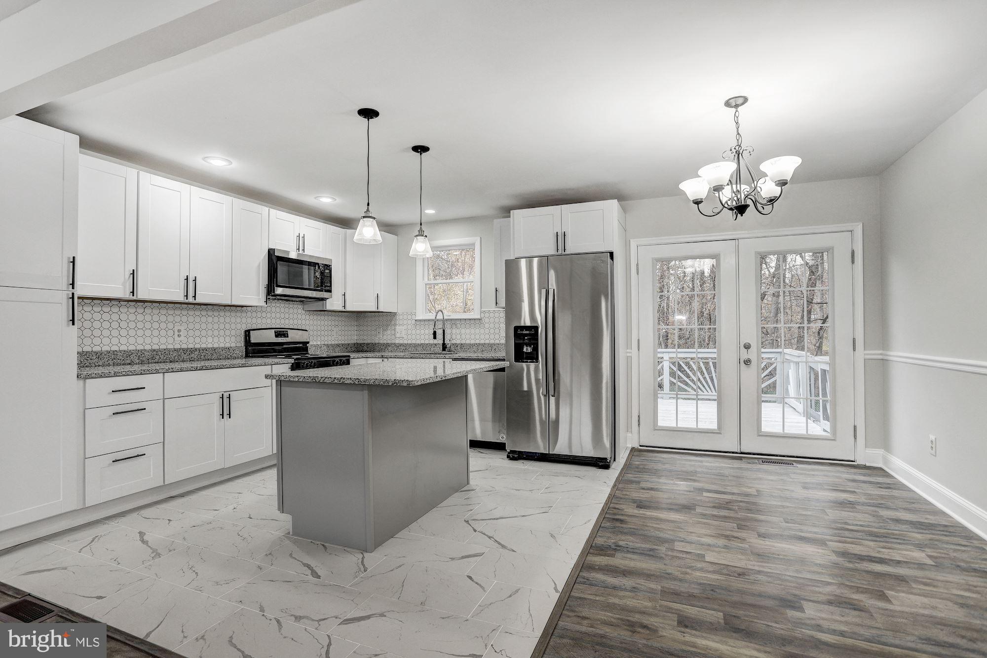 622 Orems Road Baltimore, MD 21221 - Photo 4 of 29 Dining Room | Kitchen