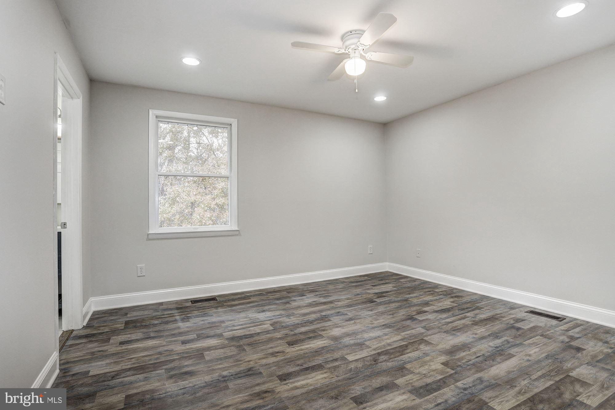 622 Orems Road Baltimore, MD 21221 - Photo 9 of 29 Master Bedroom