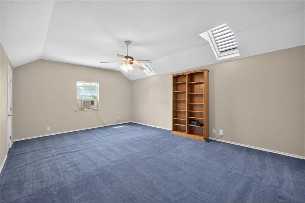 4609 Slayton Road Cleburne, TX 76031 - Photo 32 of 40