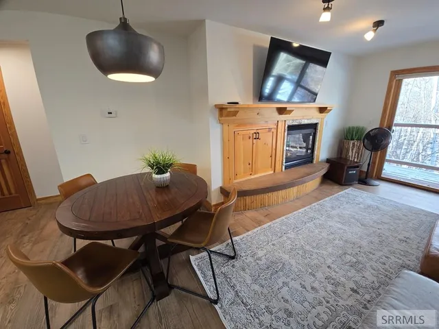 $619,900 | 2740 Shadowmoon Lane, Unit 221, Driggs, ID 83422