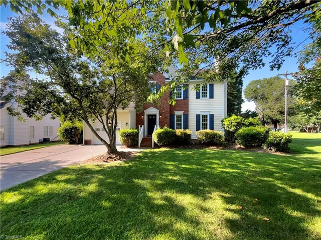 $305,000 | 1200 Salem Crossing Road, Kernersville, NC 27284