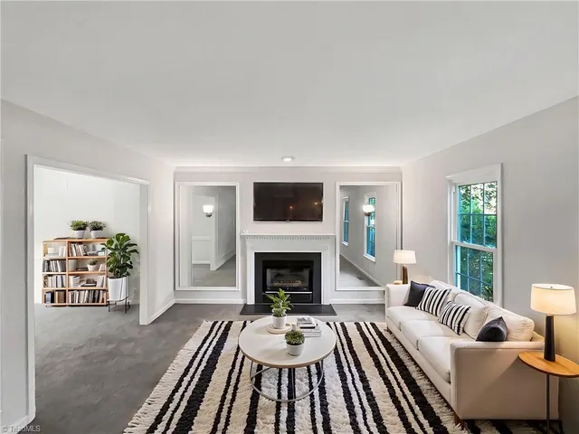 $305,000 | 1200 Salem Crossing Road, Kernersville, NC 27284