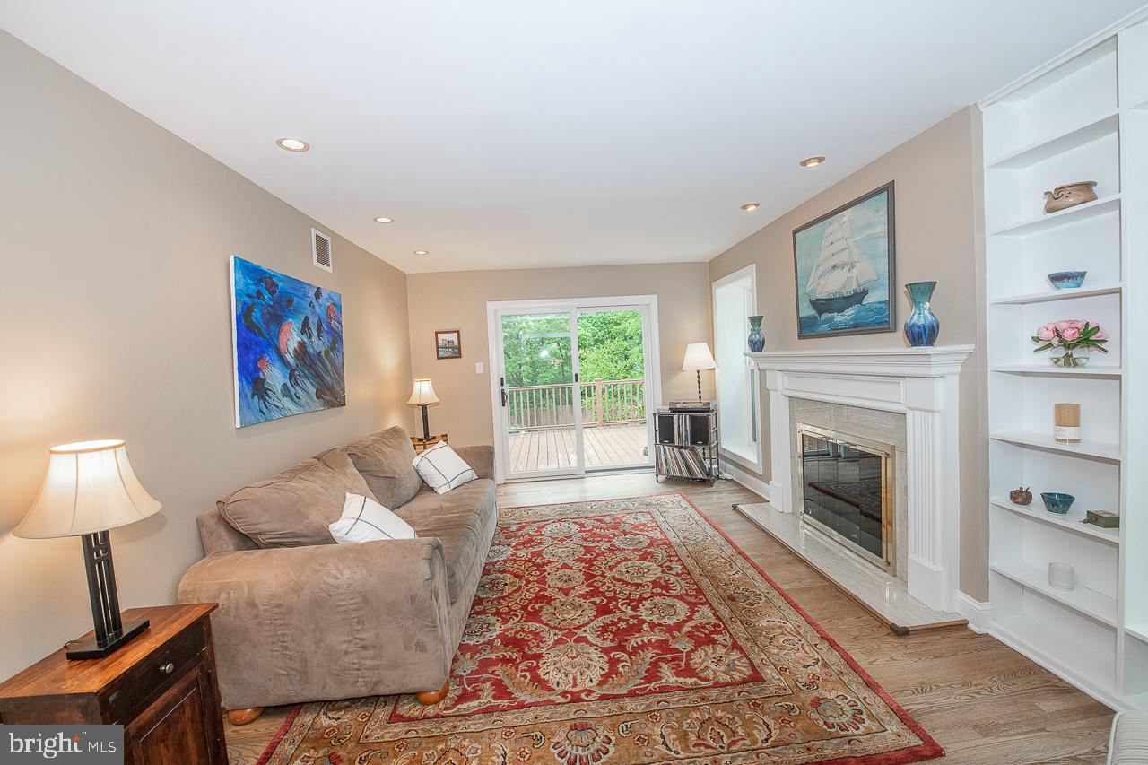 1471 Church Road Malvern, PA 19355 - Photo 26 of 73 SUNNY FAMILY ROOM WITH CUSTOM BUILT-INS