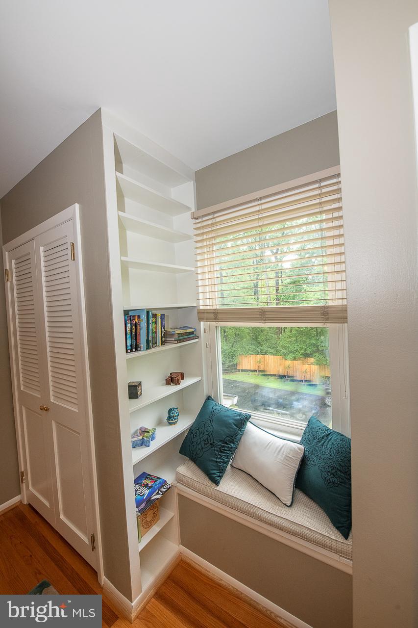 1471 Church Road Malvern, PA 19355 - Photo 45 of 73 BEDROOM WITH WINDOW SEAT