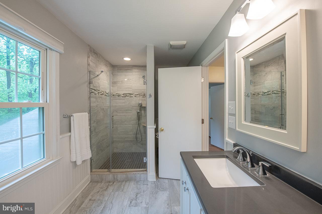 1471 Church Road Malvern, PA 19355 - Photo 52 of 73 HALL BATHROOM WITH BEAUTIFUL SHOWER