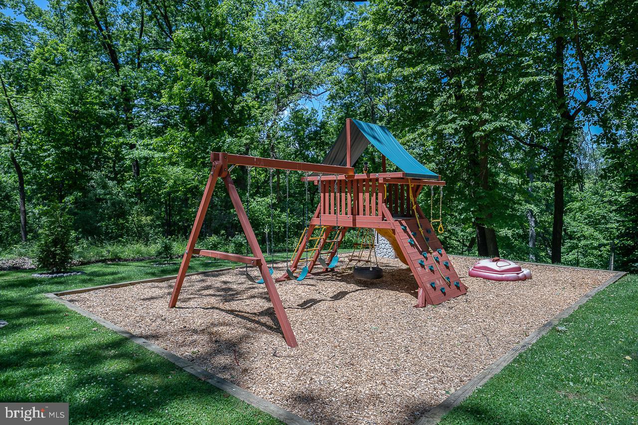 1471 Church Road Malvern, PA 19355 - Photo 69 of 73 PLAYSET INCLUDED IN SALE