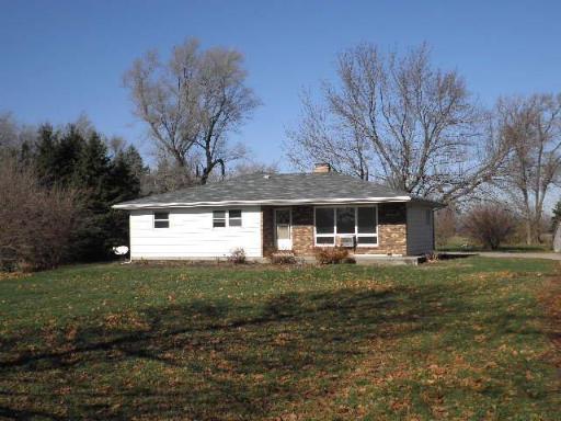 22520 Moline Road Sterling, IL 61081 - Photo 1 of 8