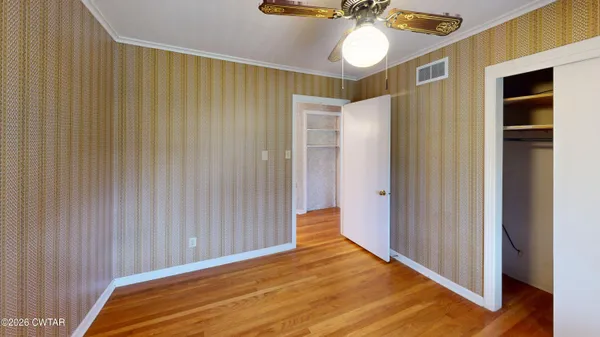 a view of livingroom with hardwood