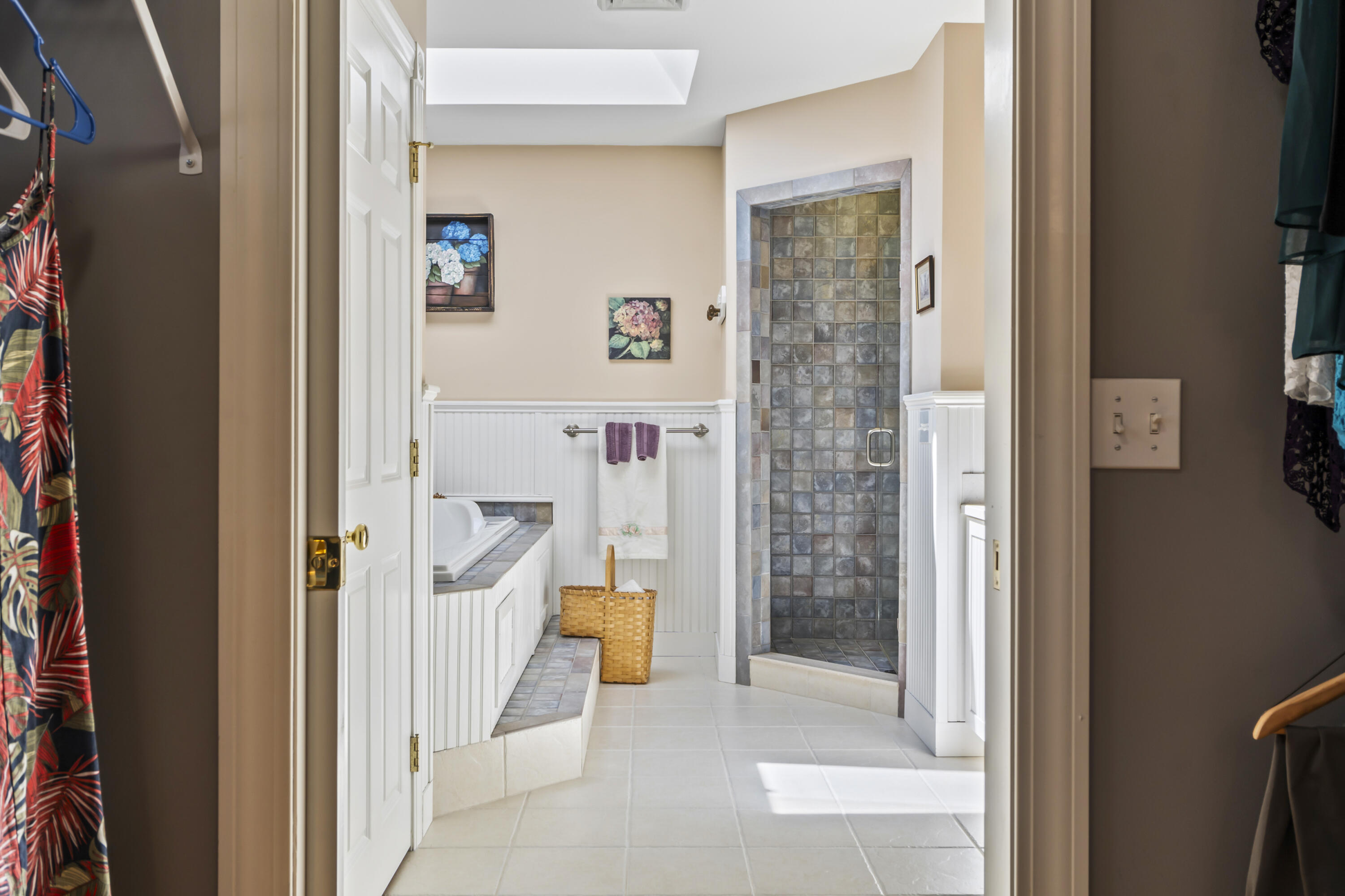 225 Rabbit Run Wells, ME 04090 - Photo 40 of 63 Primary Bath