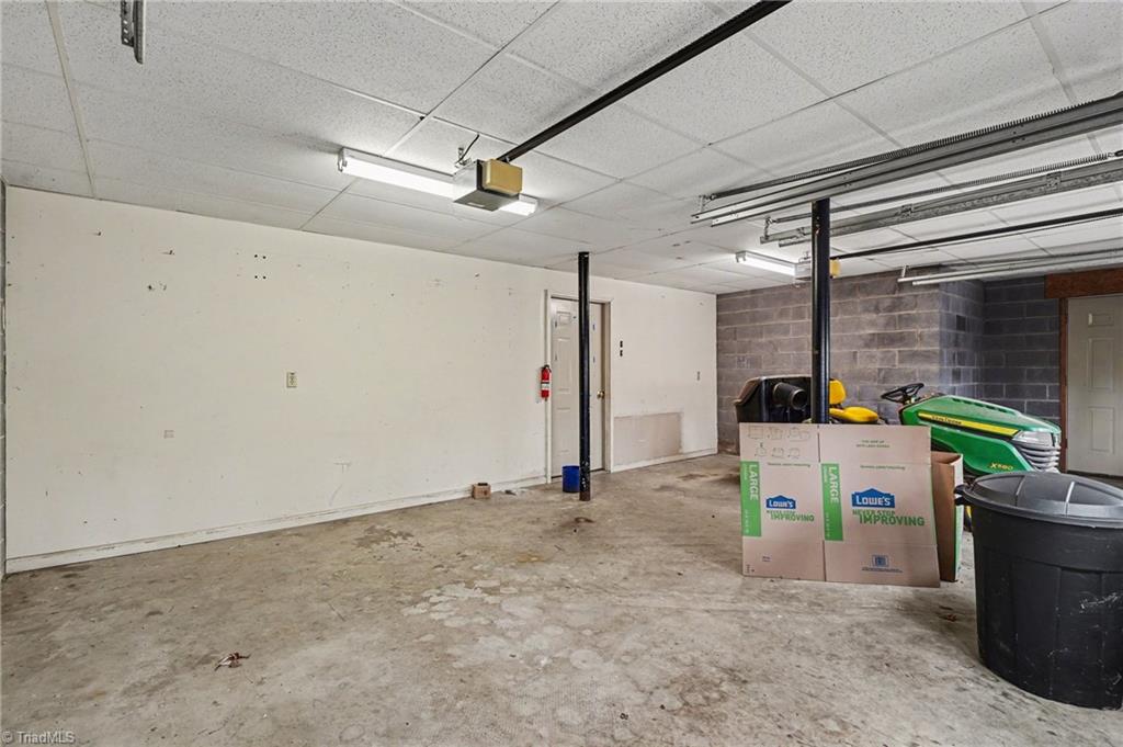 3301 Deal Mill Road Hudson, NC 28638 - Photo 29 of 45