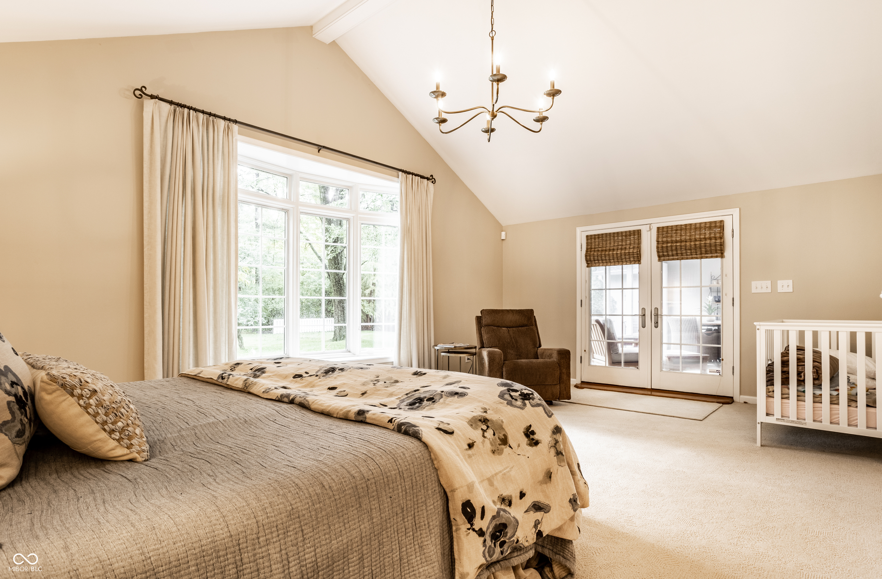 9079 Coventry Road Indianapolis, IN 46260 - Photo 17 of 51 Gallery Image 17