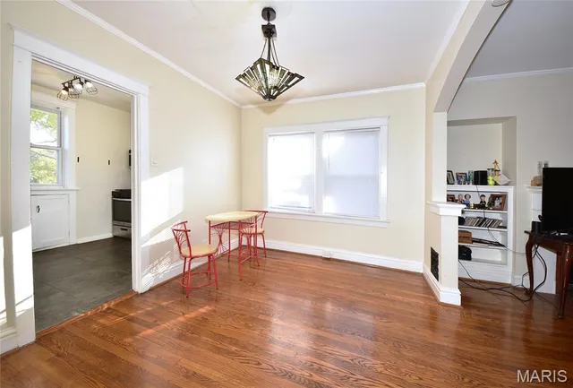 $169,000 | 18 Sunset Court, St. Louis, MO 63121