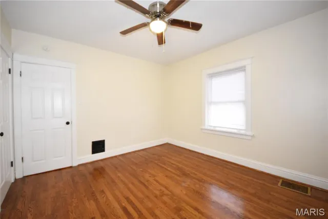 $169,000 | 18 Sunset Court, St. Louis, MO 63121