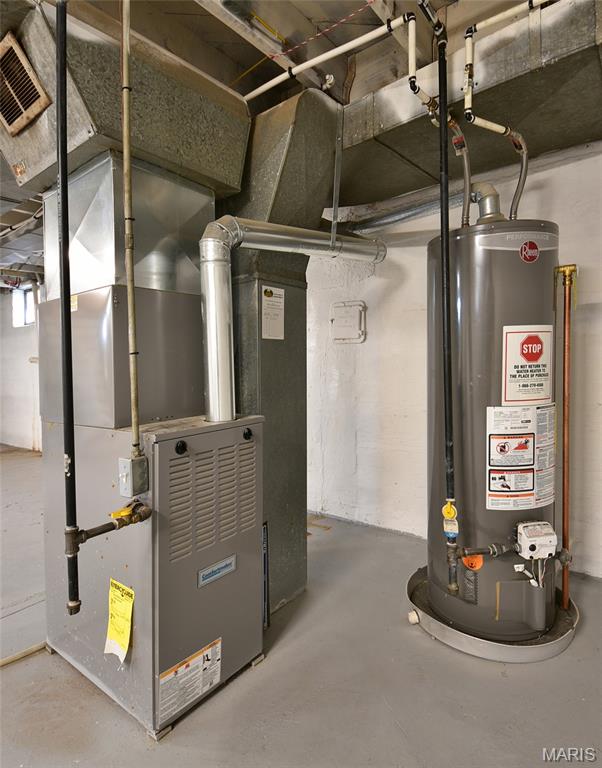 18 Sunset Court Pasadena Park, MO 63121 - Photo 23 of 29