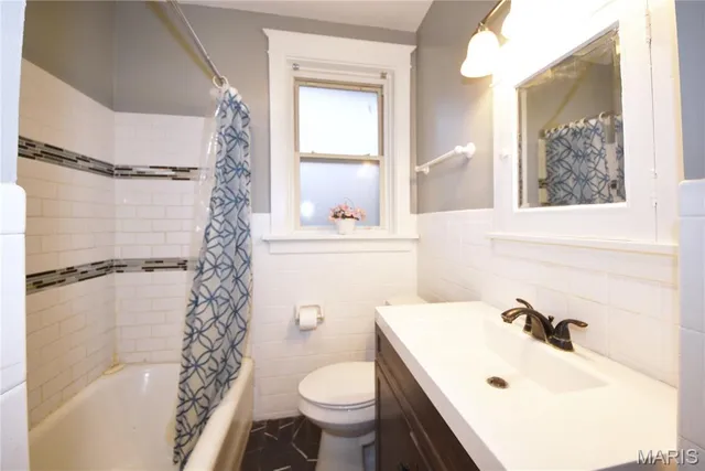 $169,000 | 18 Sunset Court, St. Louis, MO 63121