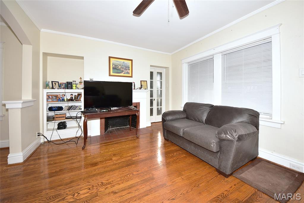 18 Sunset Court Pasadena Park, MO 63121 - Photo 8 of 29