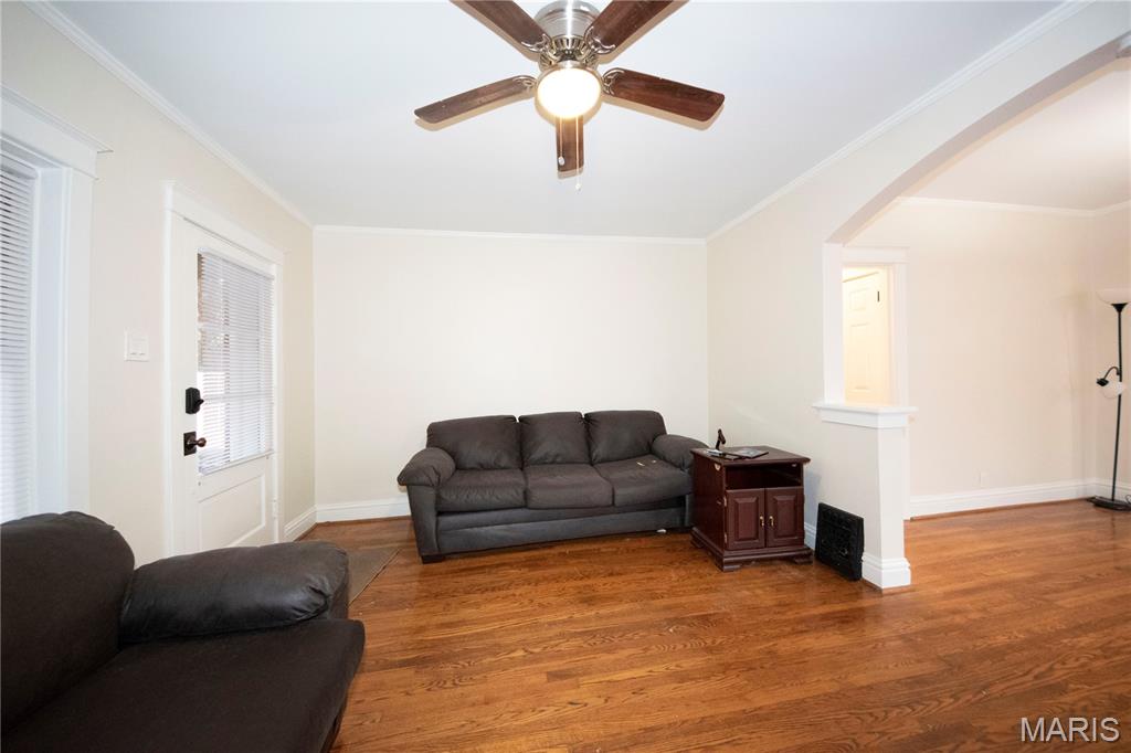 18 Sunset Court Pasadena Park, MO 63121 - Photo 9 of 29