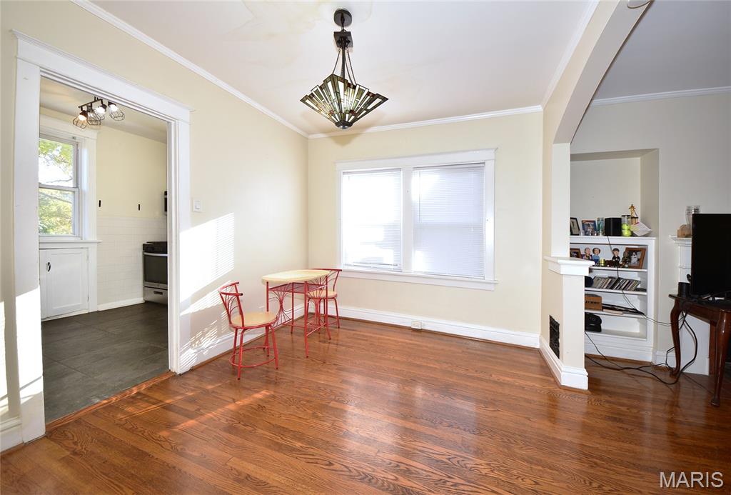 18 Sunset Court Pasadena Park, MO 63121 - Photo 10 of 29