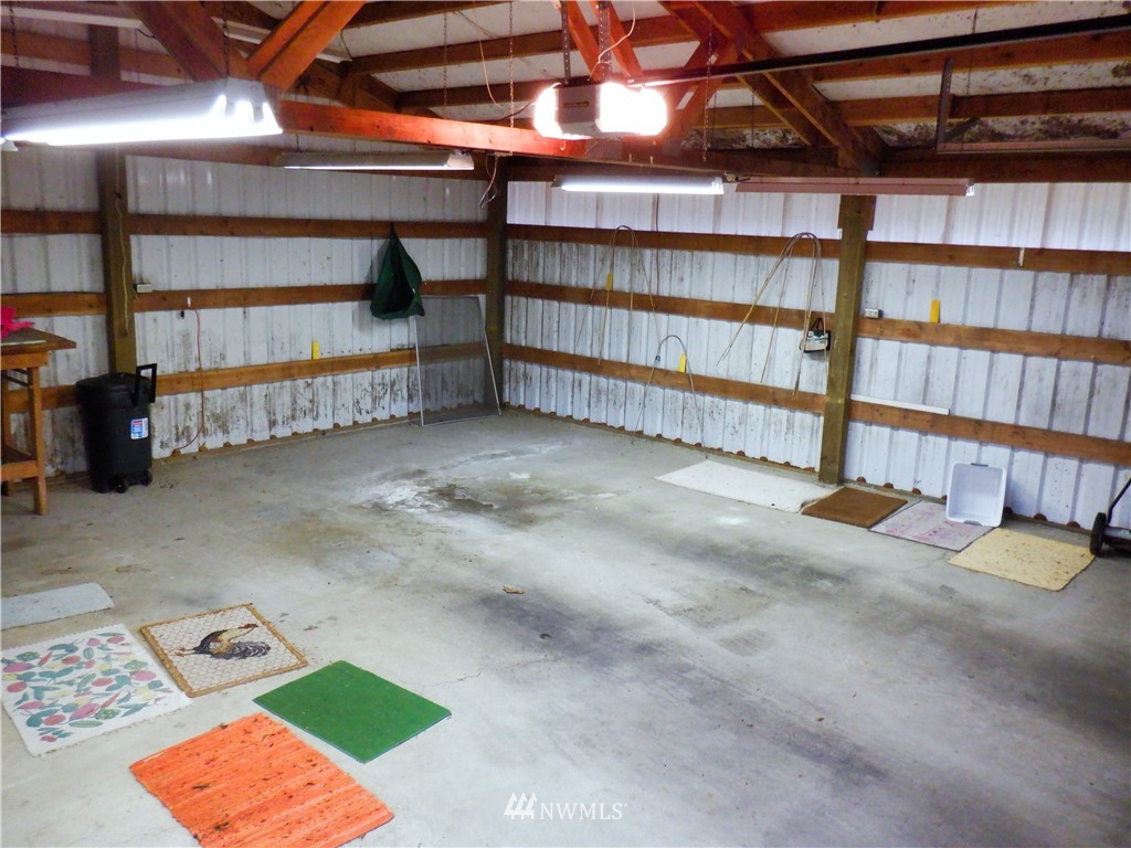 21889 Little Mountain Road Mount Vernon, WA 98274 - Photo 28 of 31 a view of a room with gym equipment