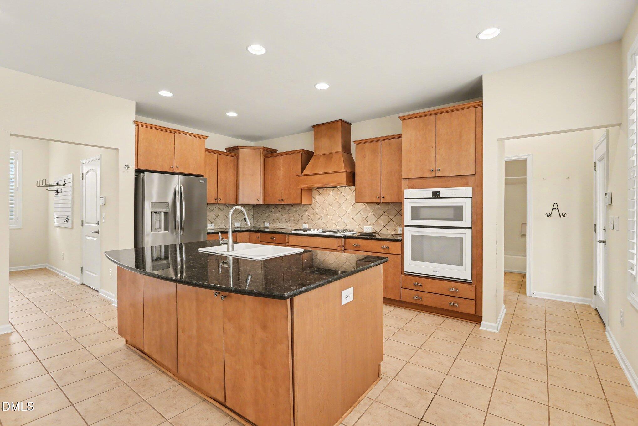 210 Hico Way Durham, NC 27703 - Photo 14 of 39 014_file_8331