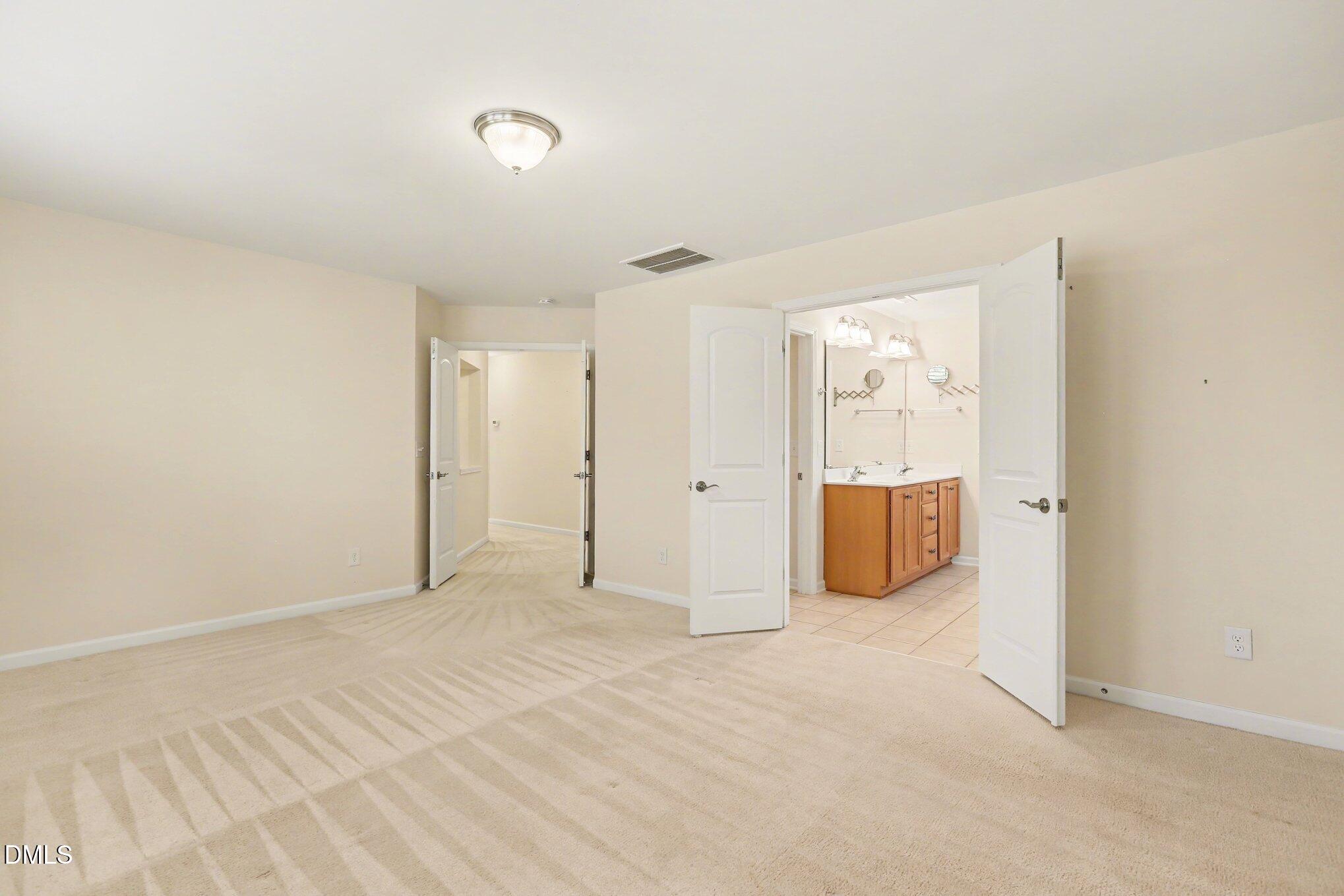 210 Hico Way Durham, NC 27703 - Photo 28 of 39 028_file_7252