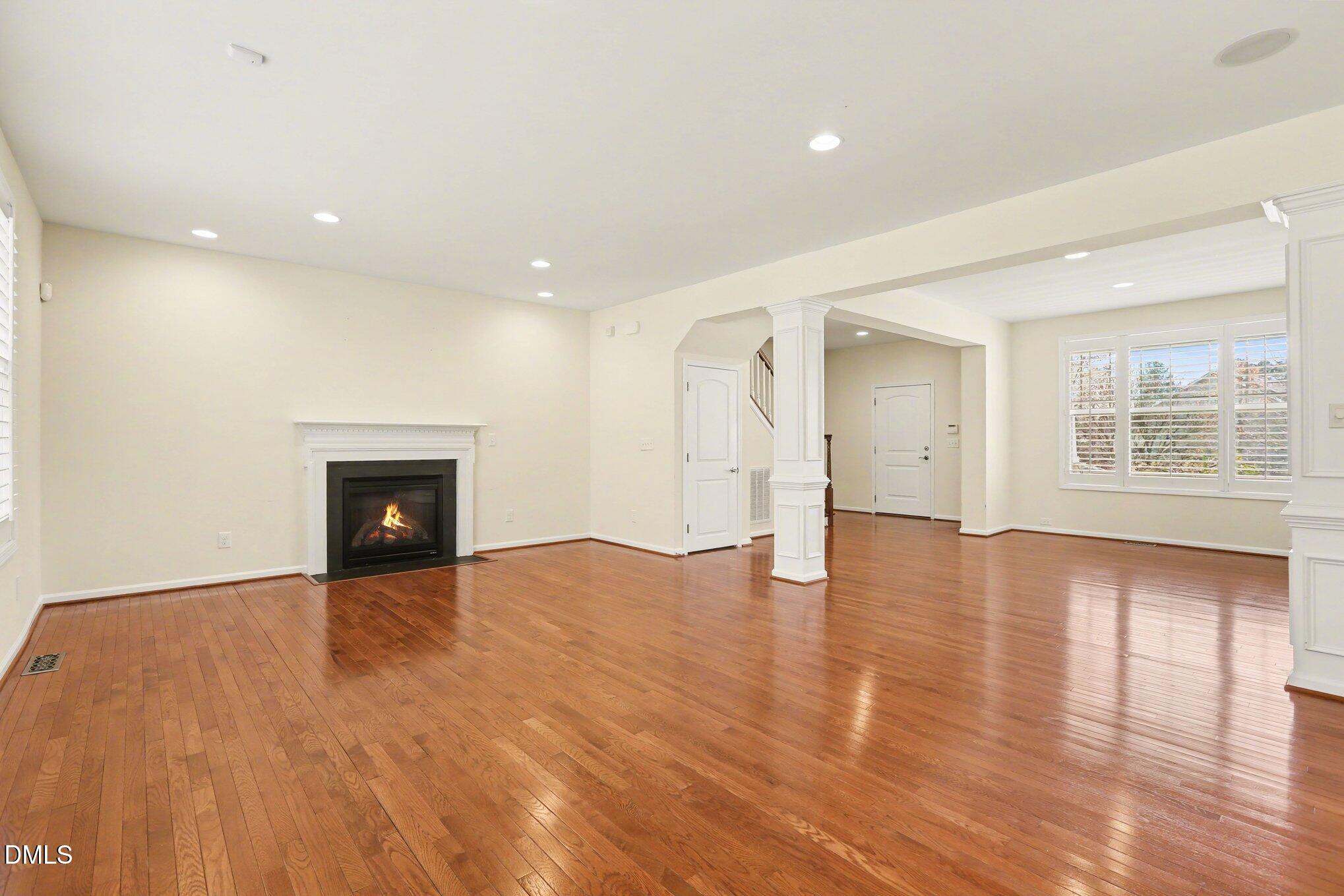 210 Hico Way Durham, NC 27703 - Photo 10 of 39 010_file_4390