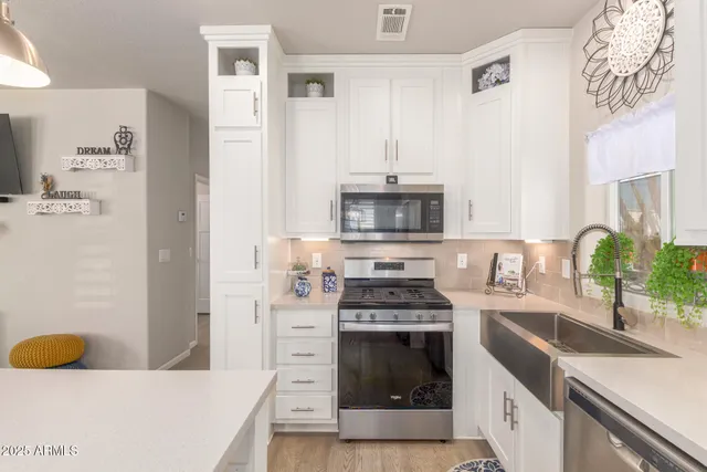 $223,900 | 2727 East University Drive, Unit 114, Tempe, AZ 85288