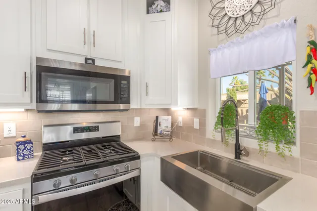 $223,900 | 2727 East University Drive, Unit 114, Tempe, AZ 85288