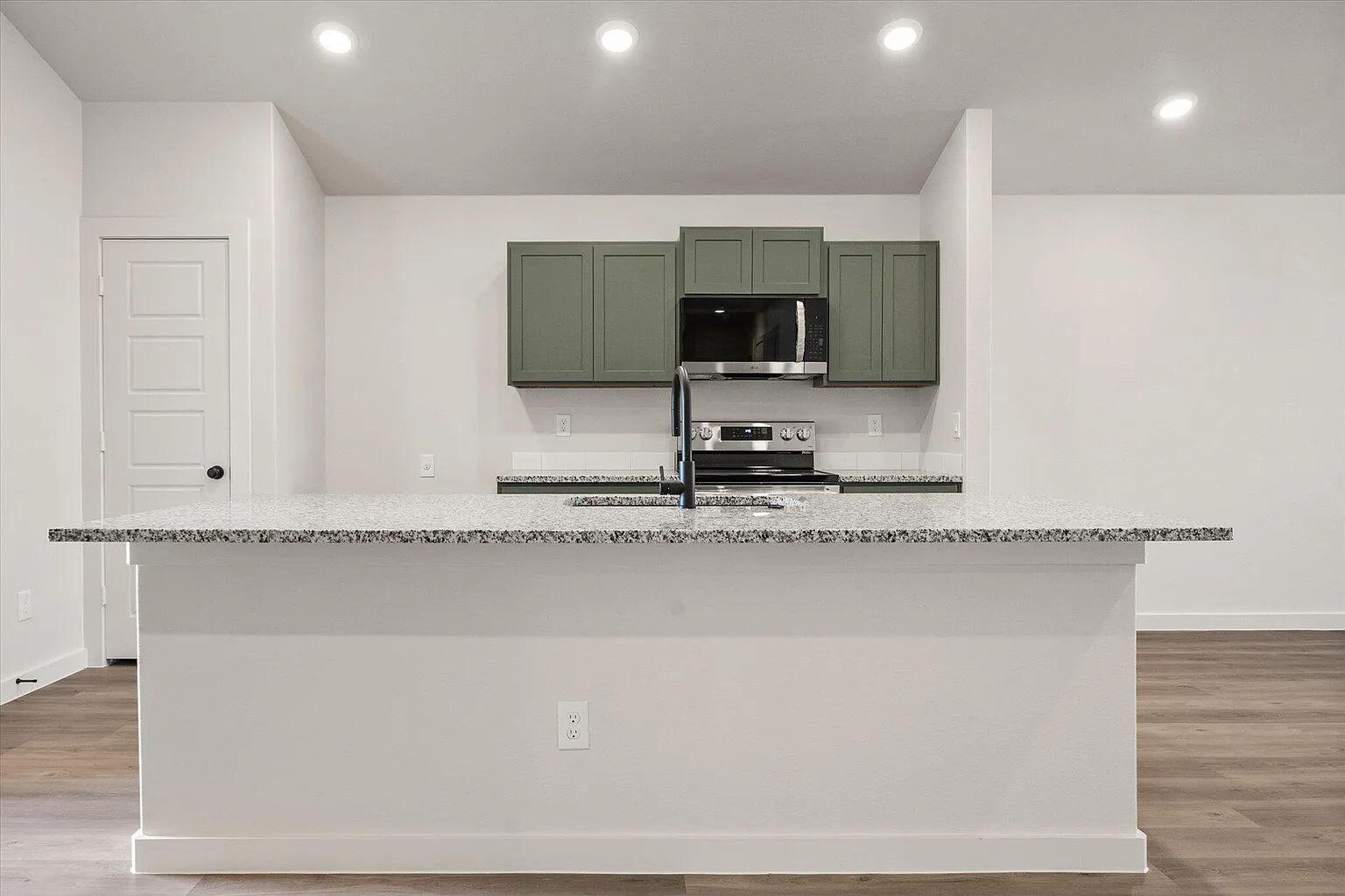 7215 8th Street Lubbock, TX 79416 - Photo 8 of 21 Image8