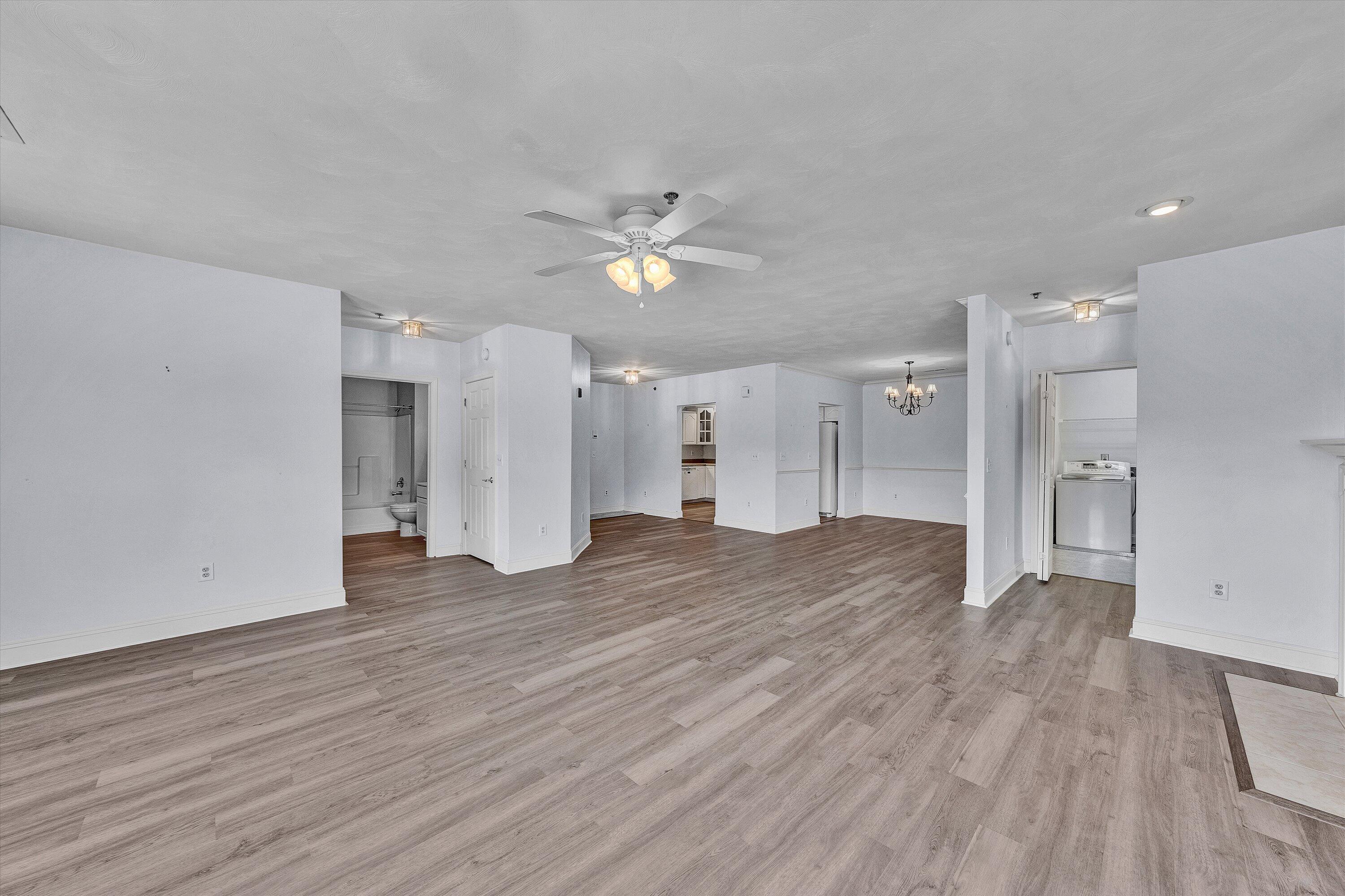 4444 Pheasant Ridge Road, Unit 206 Roanoke, VA 24014 - Photo 16 of 27 16-DSC00592