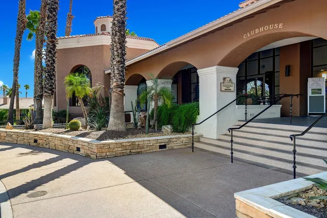 a view of house with a street