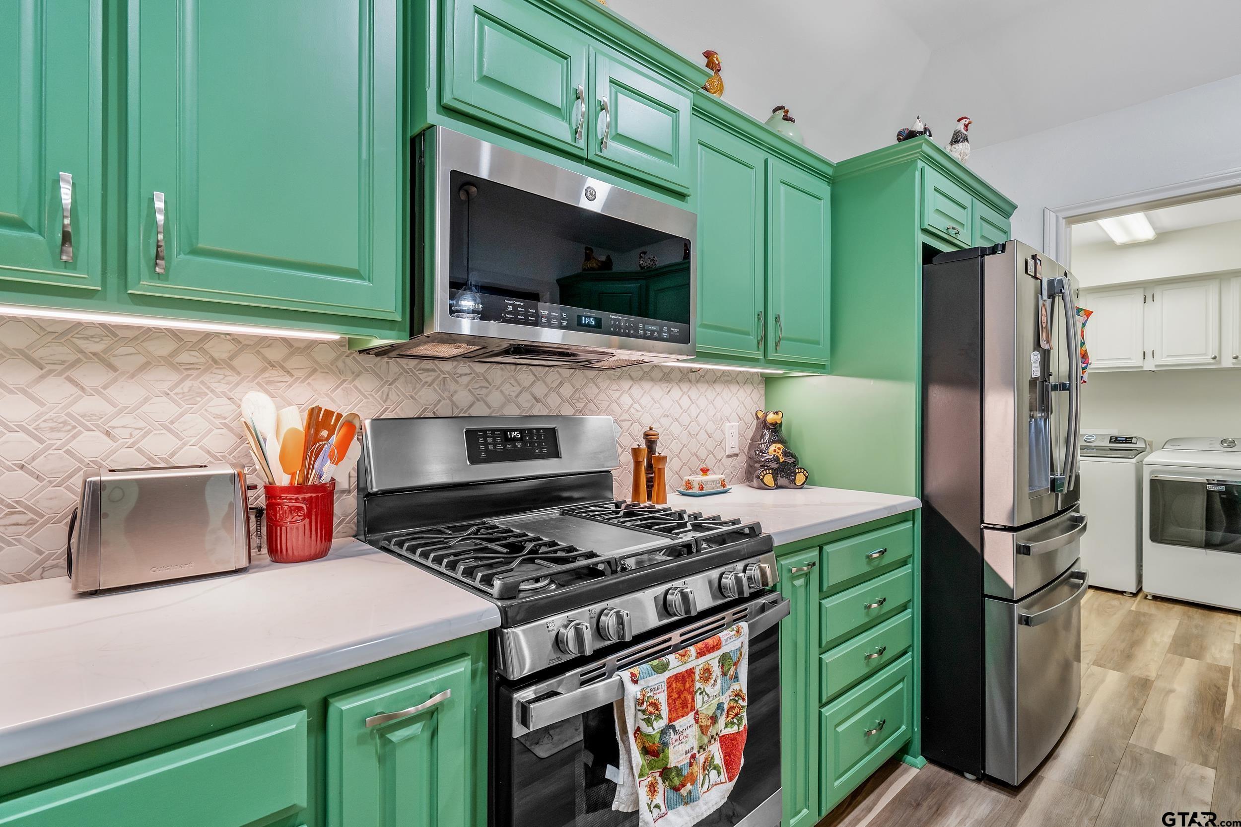 18054 Silver Leaf Flint, TX 75762 - Photo 7 of 30