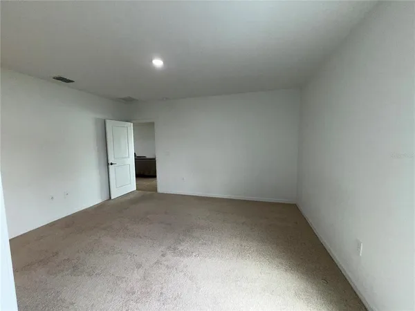 $2,500 | 121 Citrine Loop, Kissimmee, FL 34758