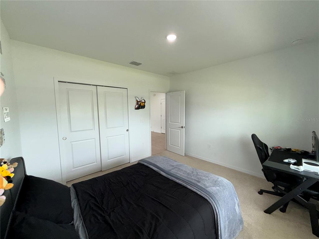 121 Citrine Loop Kissimmee, FL 34758 - Photo 23 of 40