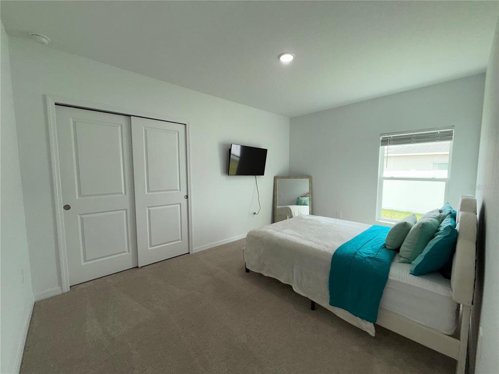 121 Citrine Loop Kissimmee, FL 34758 - Photo 29 of 40