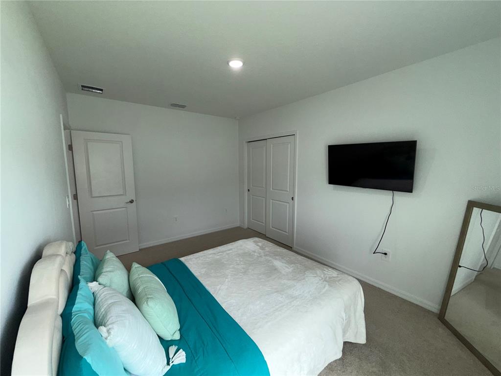 121 Citrine Loop Kissimmee, FL 34758 - Photo 30 of 40