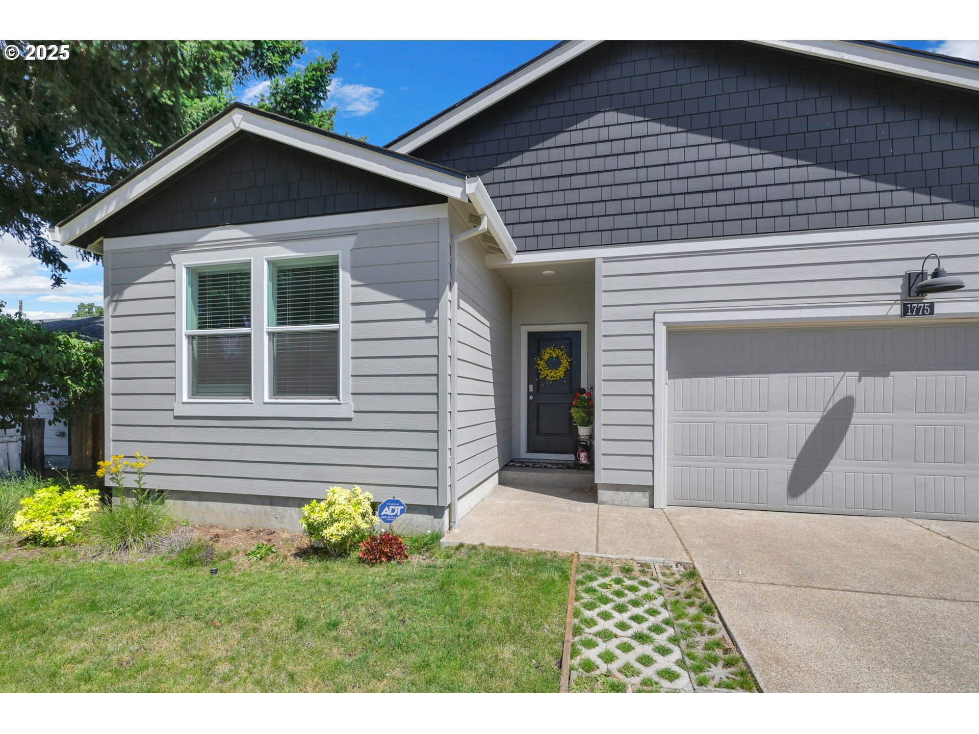 1775 Milo Way Eugene, OR 97404 - Photo 3 of 37 Gallery Image 3