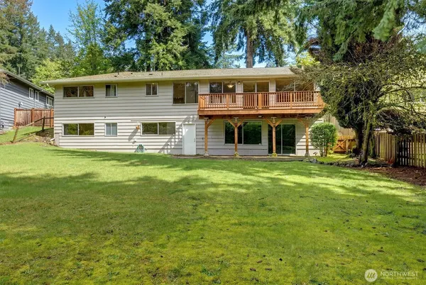 $4,600 | 3065 124th Avenue Northeast, Bellevue, WA 98005