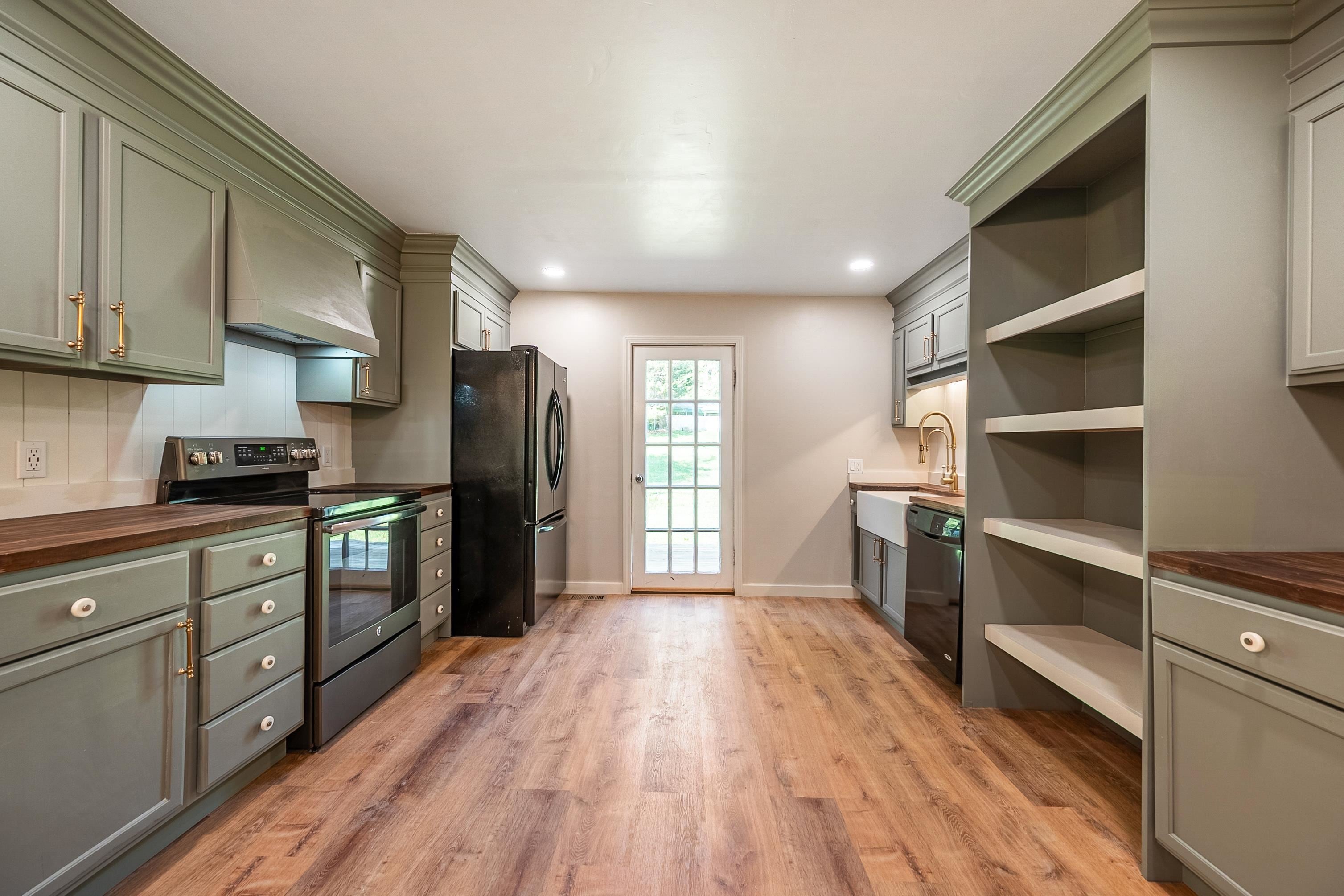 166 Hollow Road Pembroke, VA 24136 - Photo 17 of 68 Gallery Image 17
