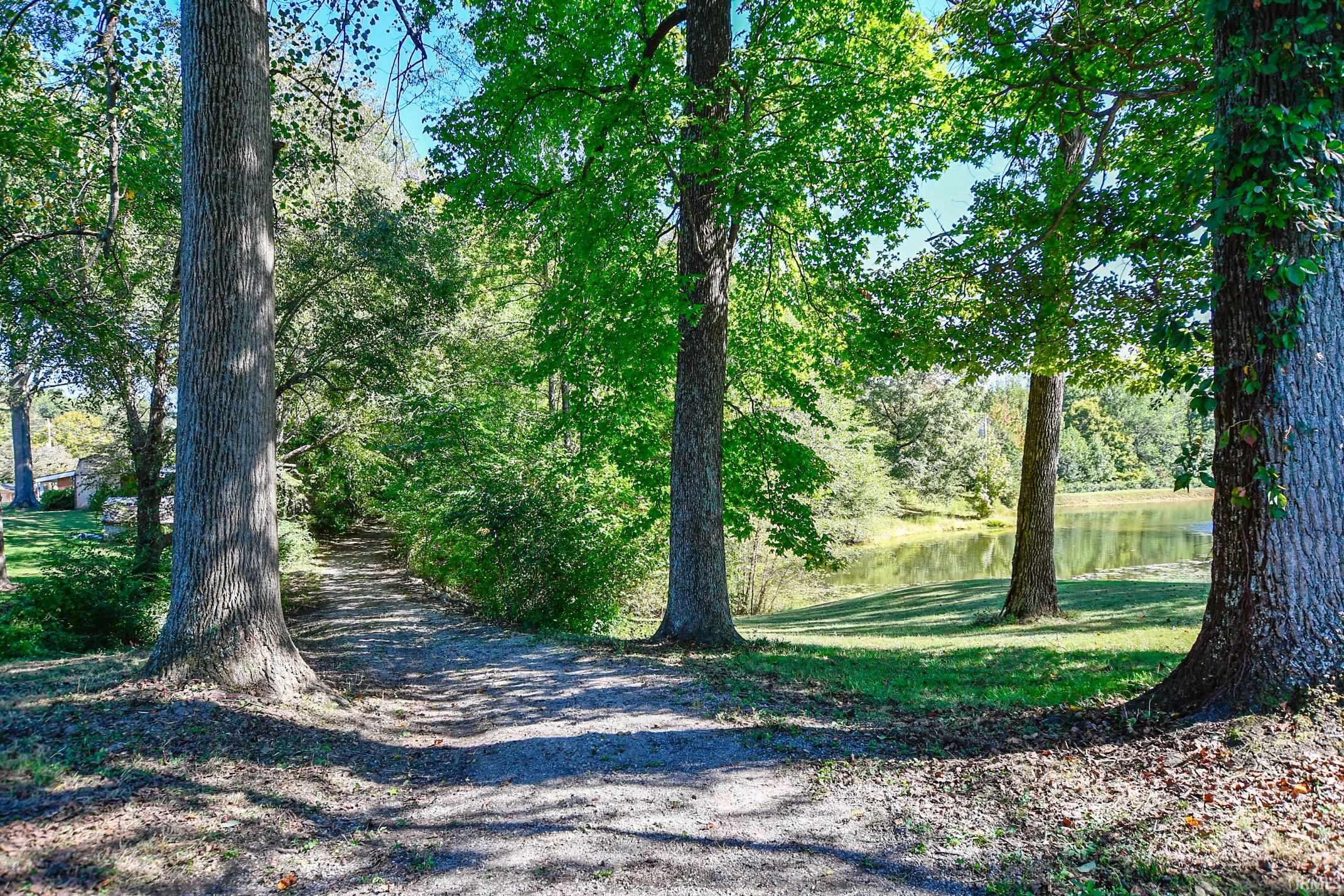 1400 McDowell Road Evansville, IN 47712 - Photo 4 of 11