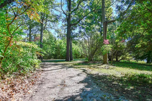 $285,000 | 1400 McDowell Road, Evansville, IN 47712