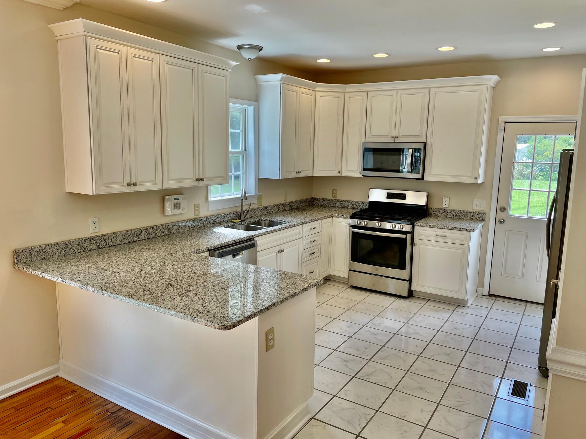 1265 Dogpatch Lane Johns Island, SC 29455 - Photo 14 of 18 IMG_9808