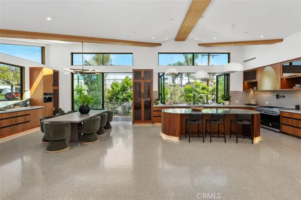 $6,500,000 | 2398 Redlands Drive, Newport Beach, CA 92660