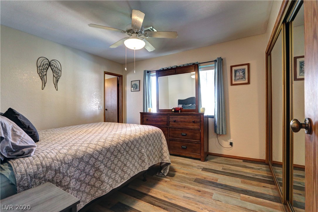 549 East Rolly Street Henderson, NV 89011 - Photo 8 of 18 Gallery Image 8