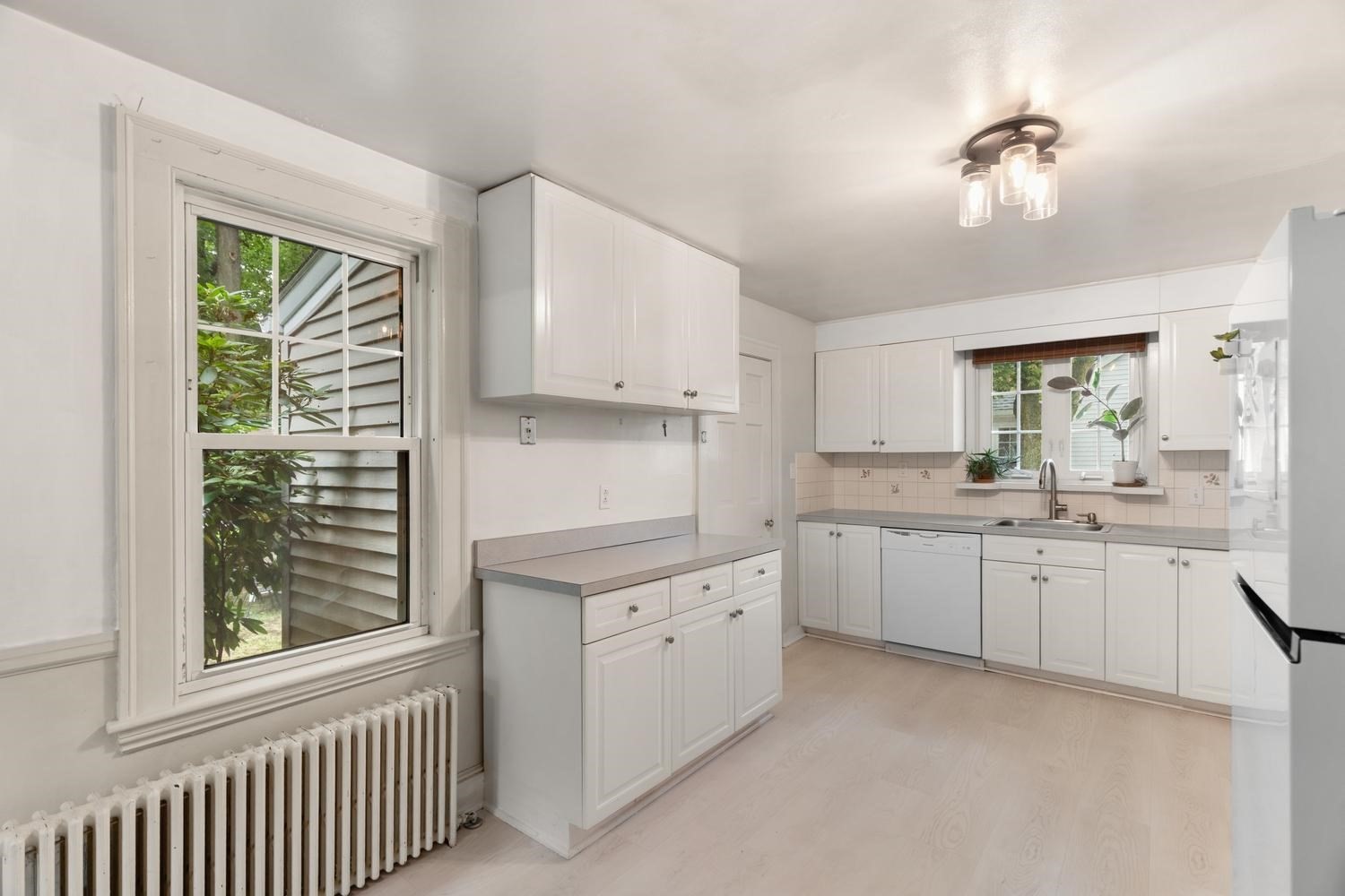 67 Ellsworth Road Peabody, MA 01960 - Photo 12 of 32 Gallery Image 12