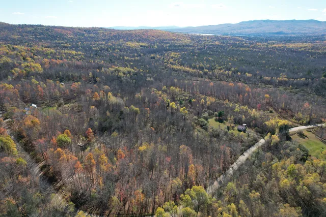 $55,000 | 4 Center Hill Road, Weld, ME 04285