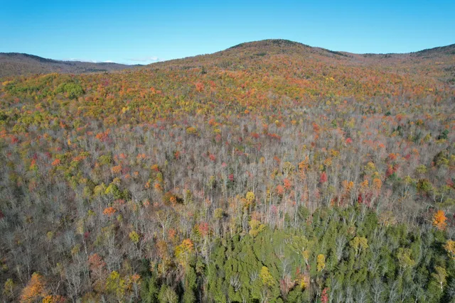 $55,000 | 4 Center Hill Road, Weld, ME 04285