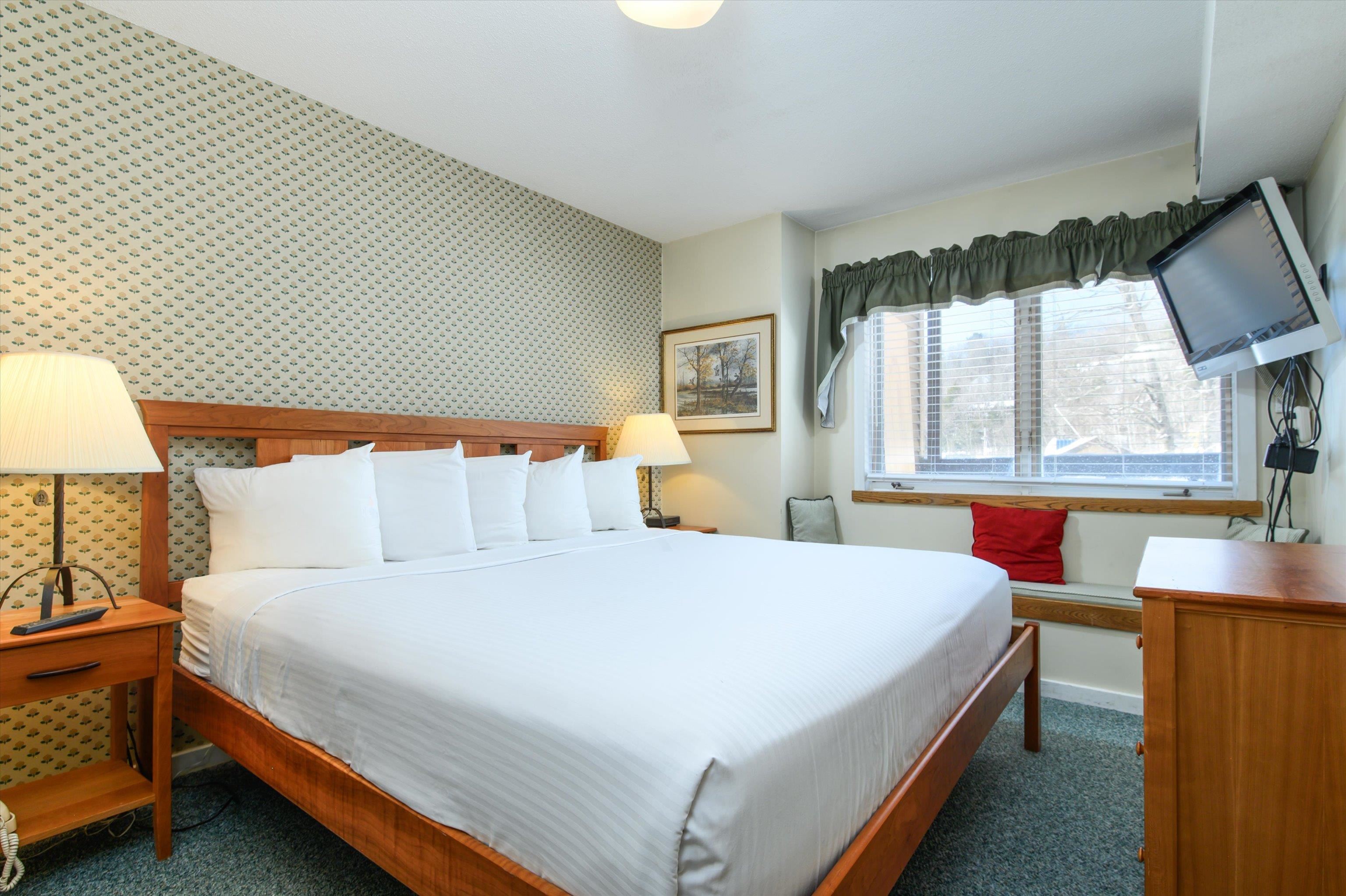 109 Okemo Ridge Road, Unit C207 Ludlow, VT 05149 - Photo 13 of 26